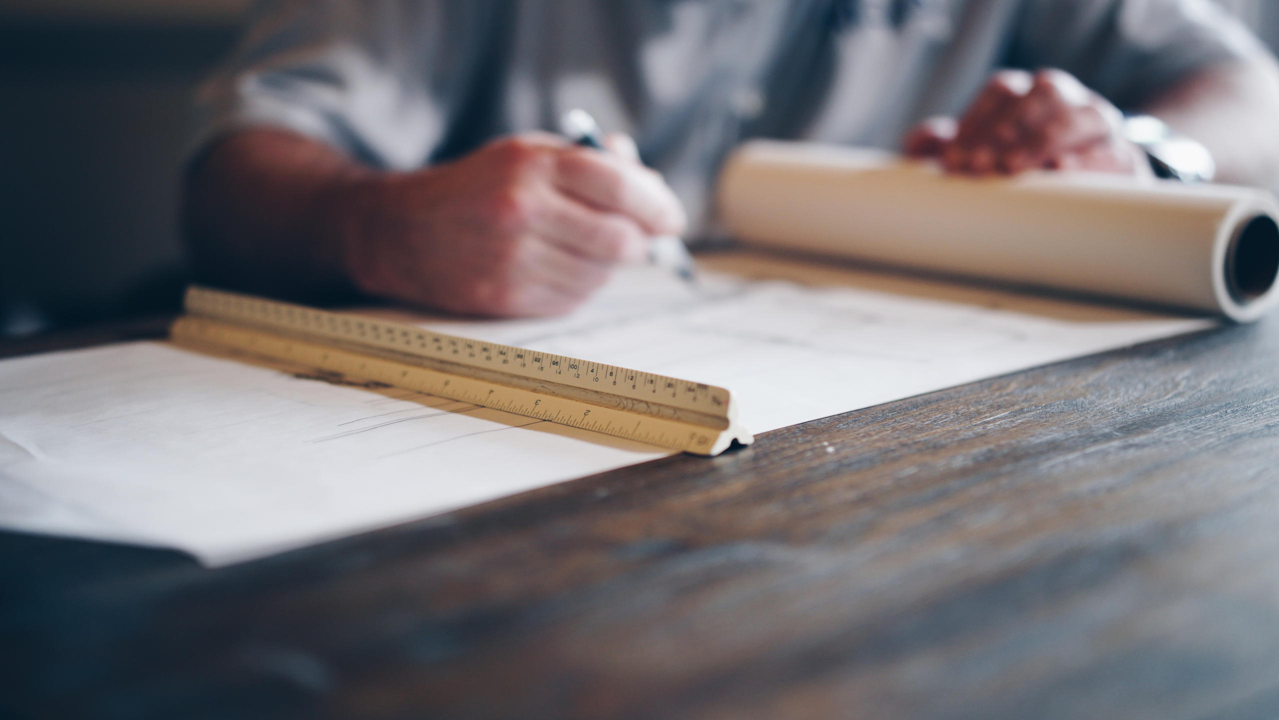How to become an electrical estimator