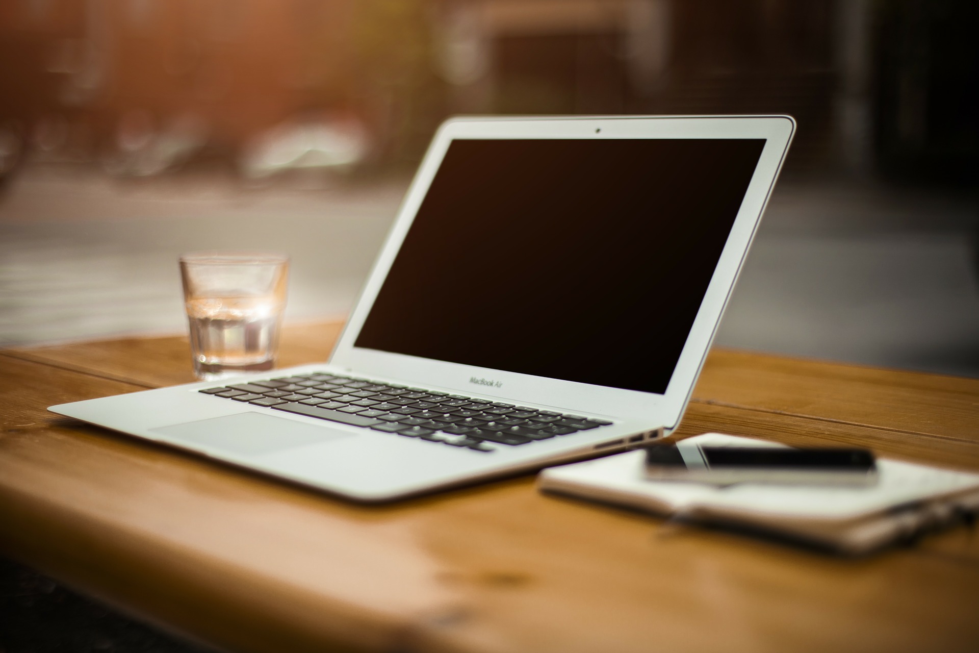The electrical contractor’s guide to e-tendering
